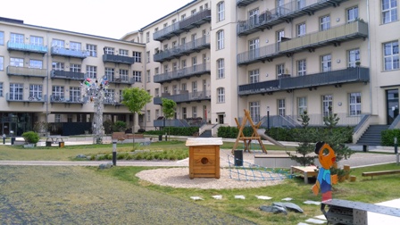 GOLDSCHMIDT_BACK_WEB_M